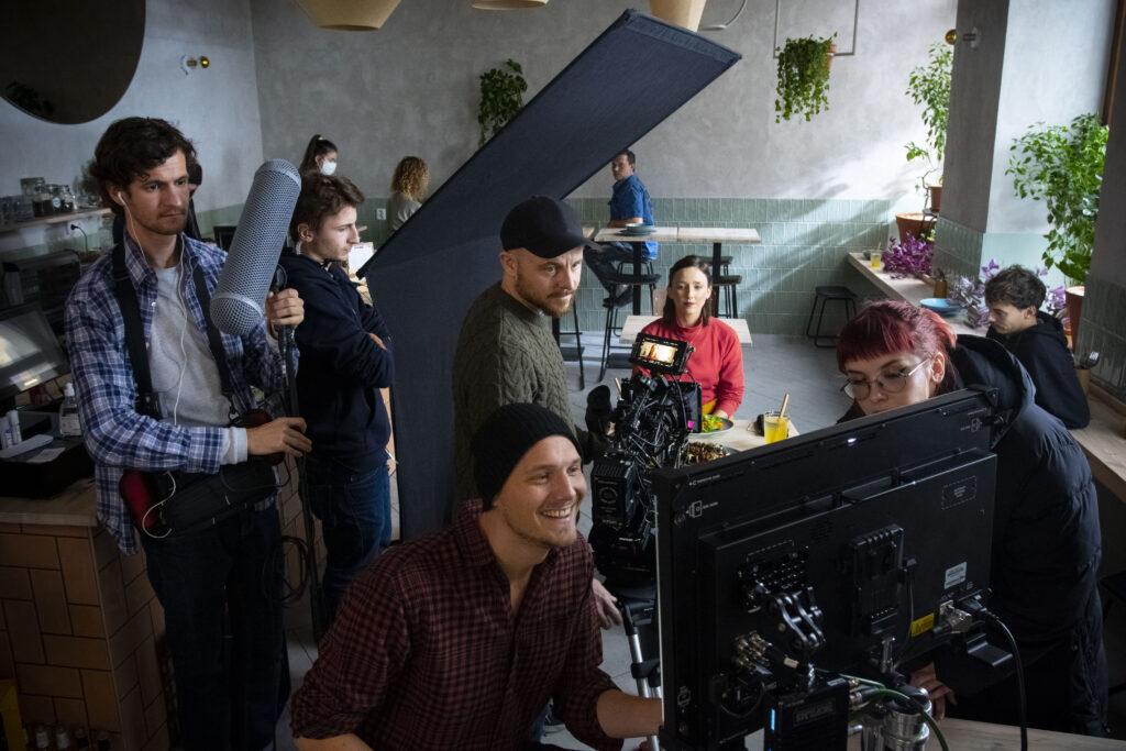 Foto z nátačení videospotu Nesuď podle slupky